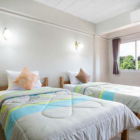 Baan Bangrak Residence Trang Exteriör bild