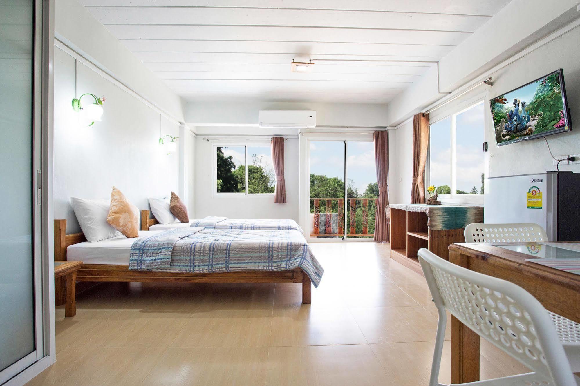 Baan Bangrak Residence Trang Exteriör bild